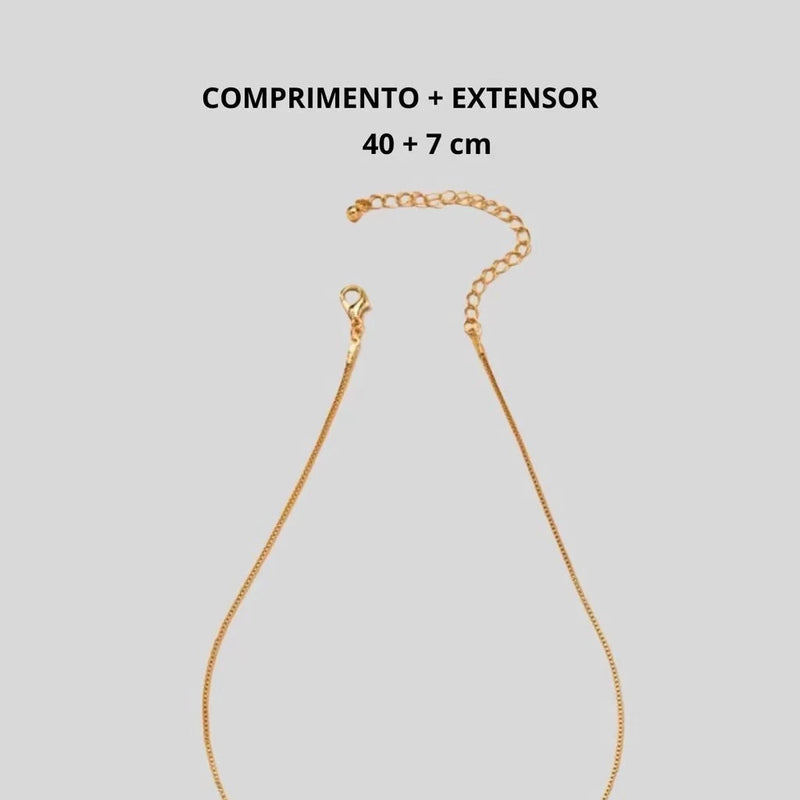 Colar choker letra pequena e coração banhado a ouro